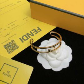 Picture of Fendi Bracelet _SKUFendibracelet05cly388570